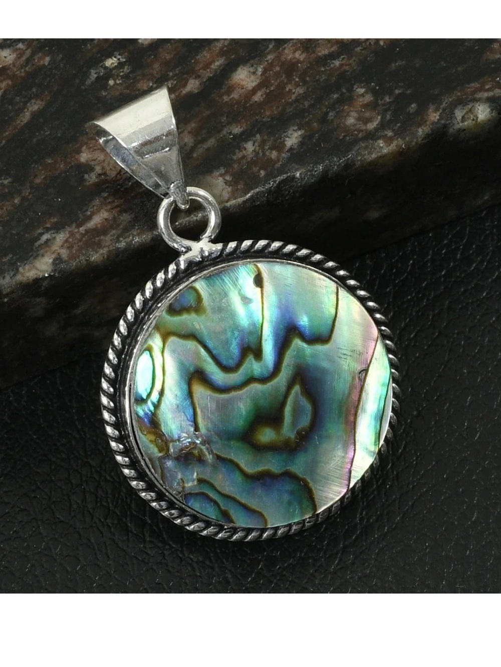 New! 925 Stamped Sterling Silver Abalone Shell Round Pendant Iridescent Green